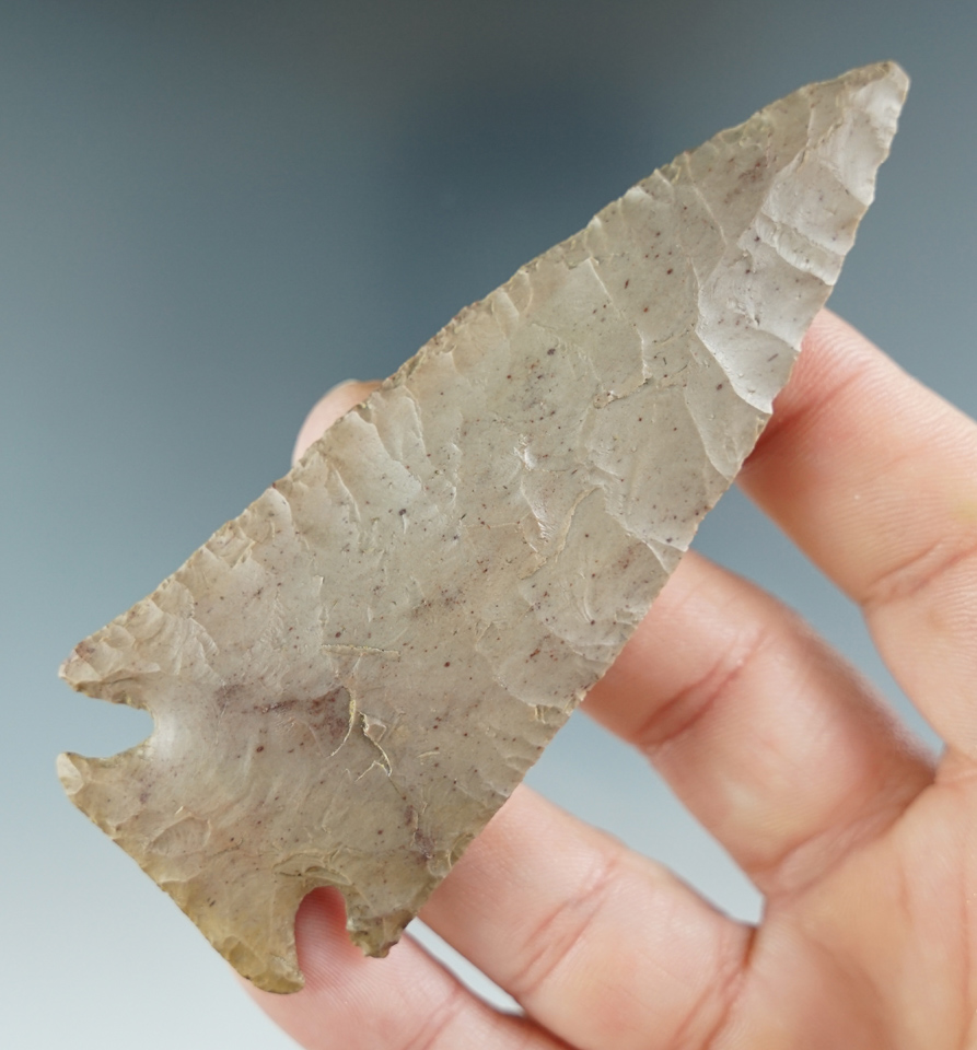 3 3/4" Knobbed Hardin made from pink and tan Buffalo River Chert. Found Union Co., Kentucky.