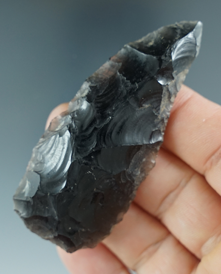 2 7/8" Obsidian Cascade Knife found near the Columbia River, Washington. Ex. Jim Hogue.