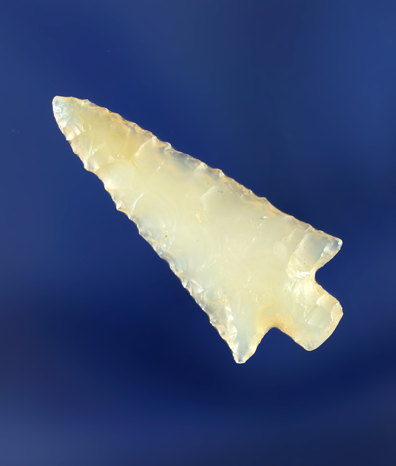 1" Wallula made from beautifully translucent Chalcedony with excellent flaking and style.
