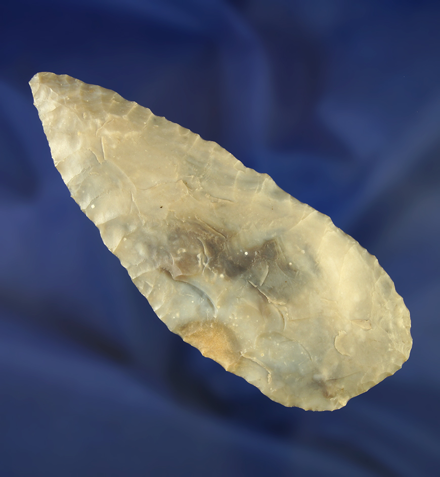 3 11/16" well flaked knife found in Harney County Oregon made from Malhuer chert.