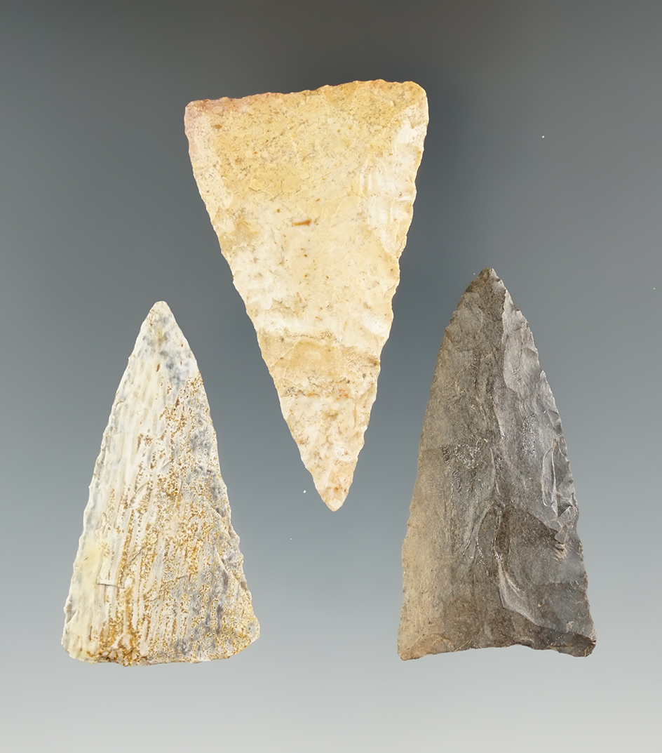 Group of three triangular knives found in Texas, largest is 2 1/4". All are in nice condition.