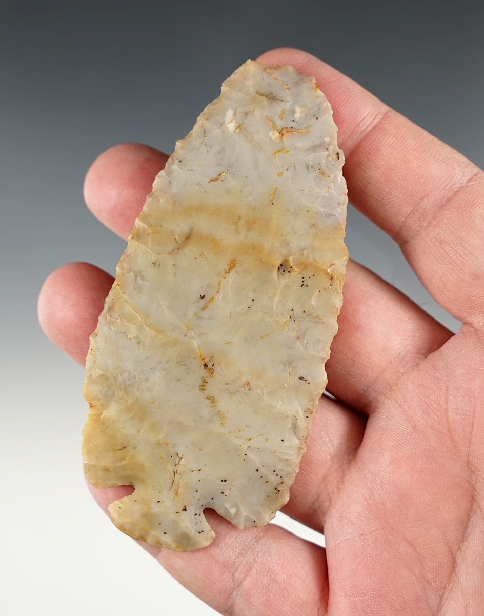 3 13/16" Classic style Flint Ridge Dovetail - Ohio. Ancient damage to the tip.