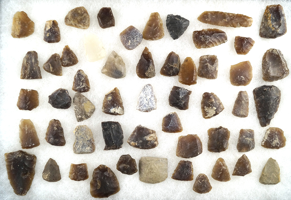 Group of mostly Knife River Flint scrapers found in the Plains region. Largest is 2 1/8".