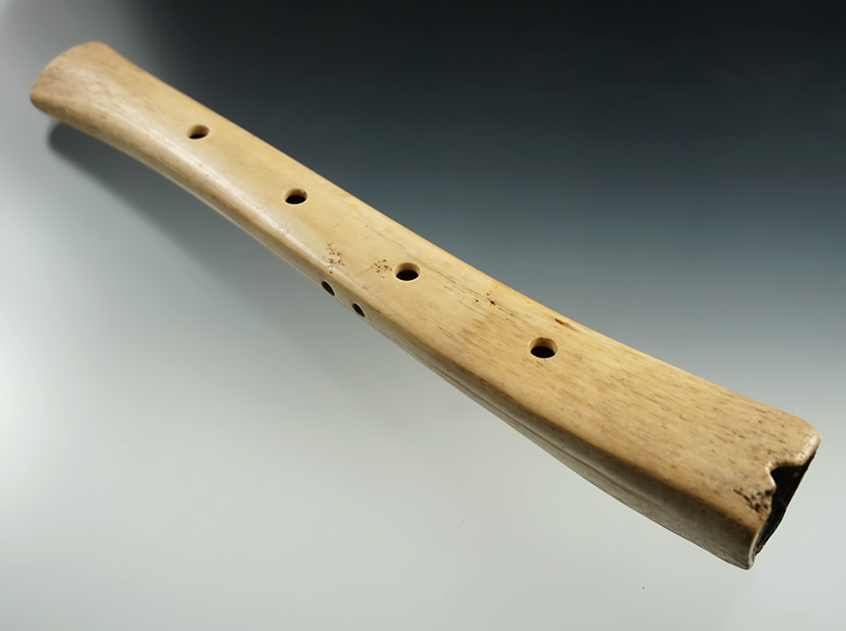 7 7/8" Nicely polished Inca Bone Flute circa 1450 A.D. from Cajamarca Peru.