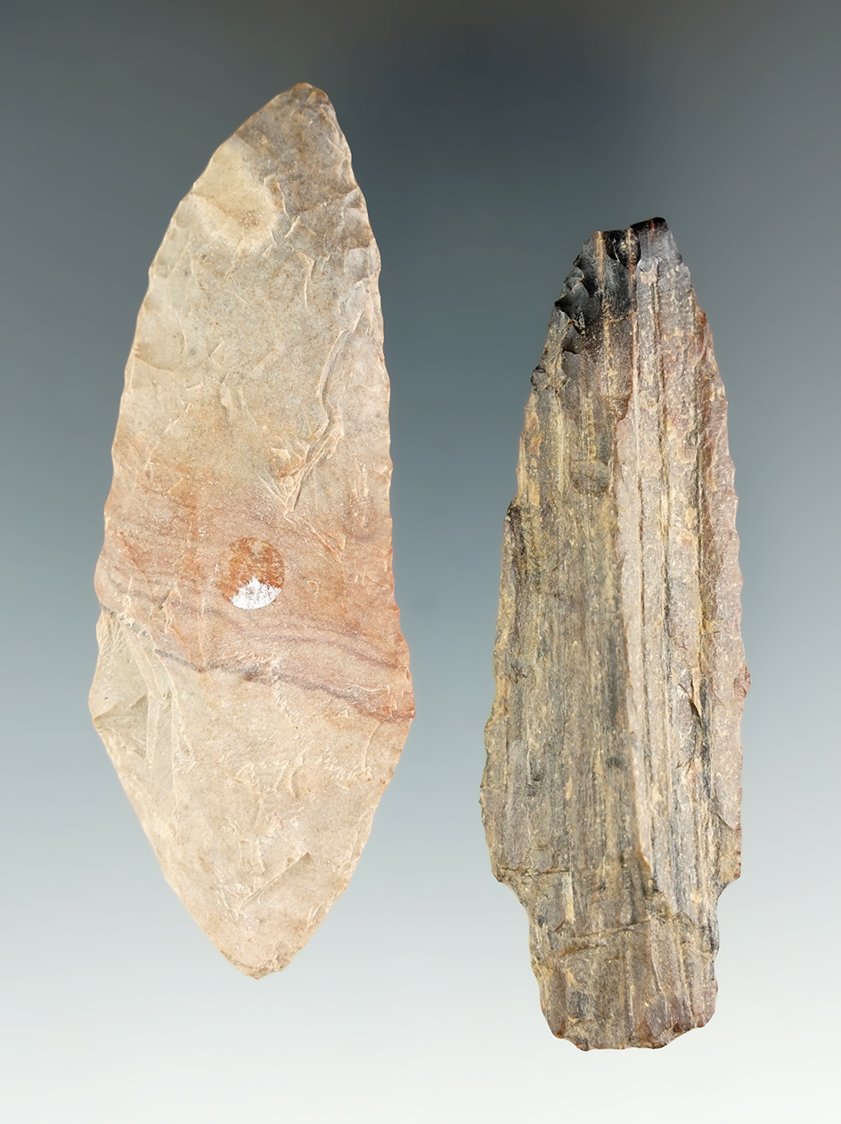 Pair of Knives found in Oregon. Largest is 3 1/16".