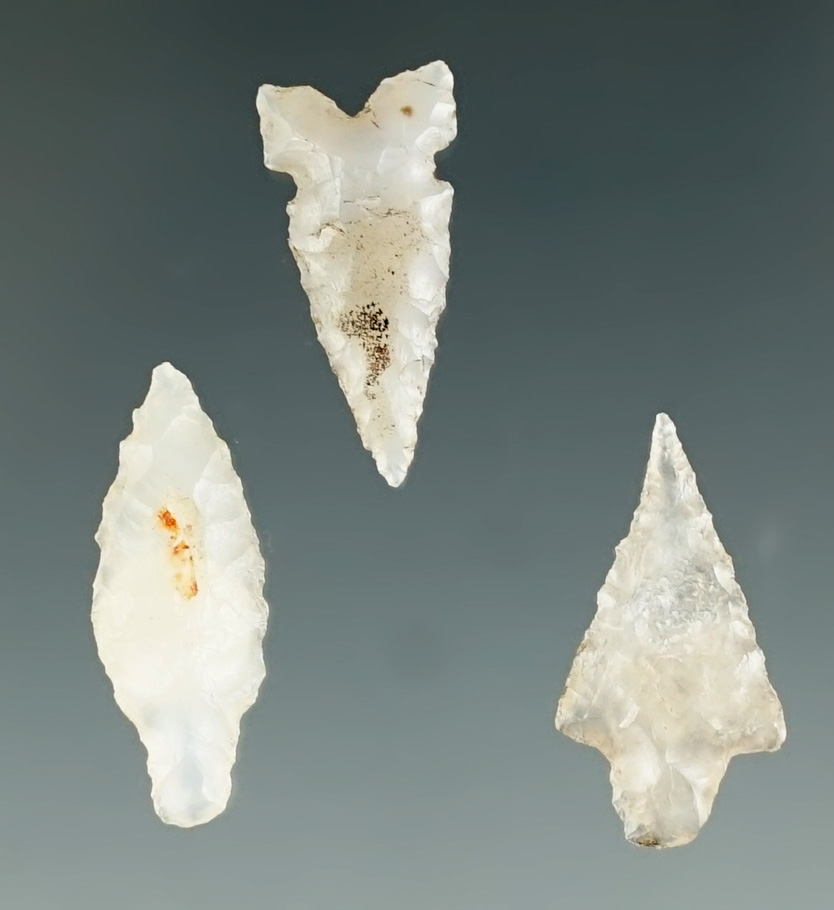 Set of three Columbia River Gem Points made from nicely translucent Agate. Largest is 13/16".
