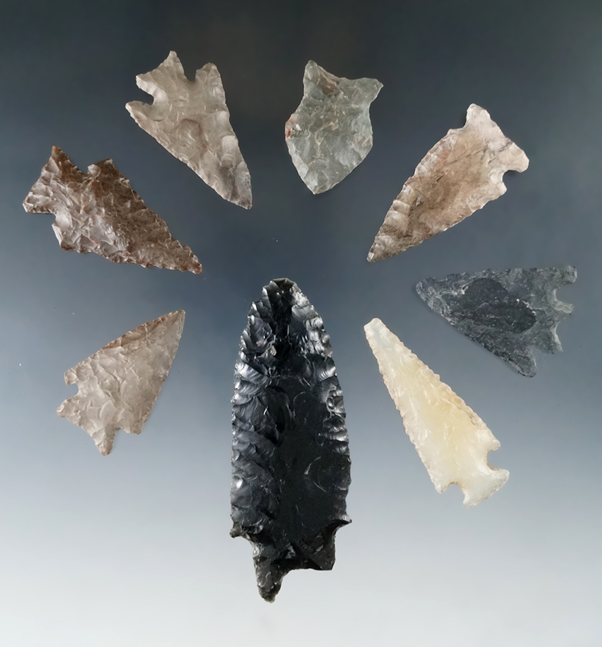 Set of eight arrowheads and Knives found near the Columbia River in Oregon, largest is 2 3/4".