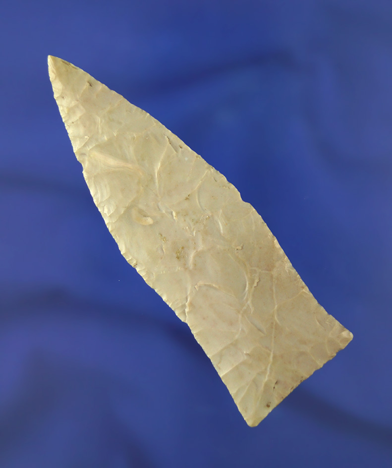 Very thin, well flaked in excellent style on this 3 13/16" Mineral Springs Knife found in Texas.