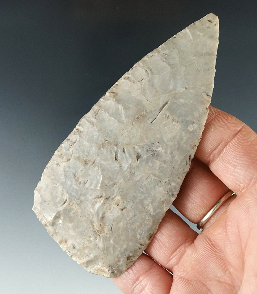 Ex. Museum! Thin and well flaked 3 7/8" Nicely patinated Covington blade found in Texas.