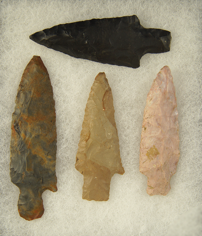 Set of 4 Knives found in western Ohio. Ex. Ron Thiebeau Collection. Largest is 3 7/8".