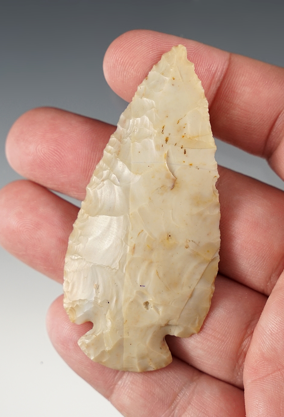 Nice 3" Flint Ridge Dovetail found in Ohio. Ex. Mike Kiel collection.