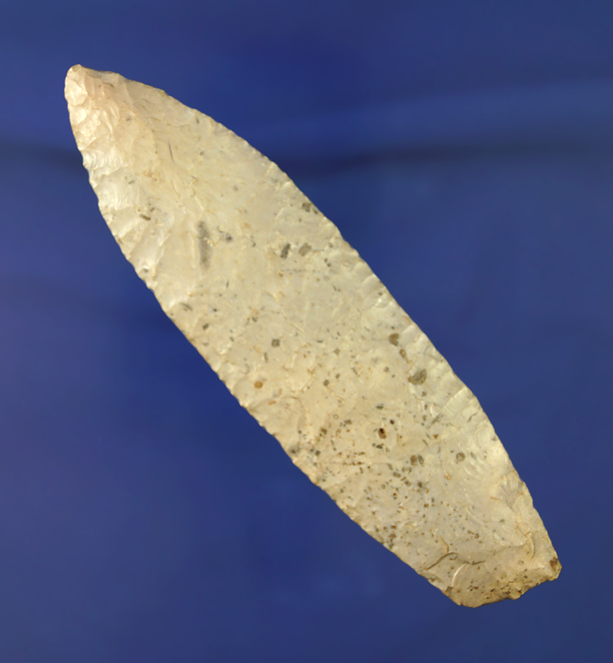 Very nice 5 1/16" Agate Basin that is very well flaked and nicely patinated found in Saline Co., MO.