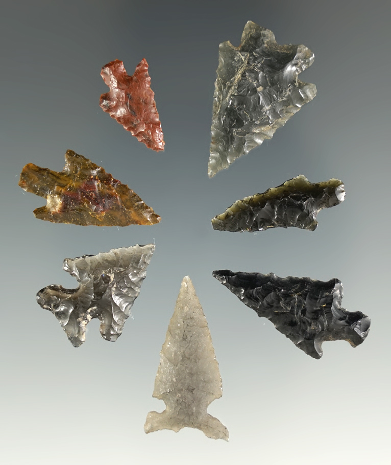 Nice assortment of Obsidian arrowheads found in Oregon, largest is 1 1/8".
