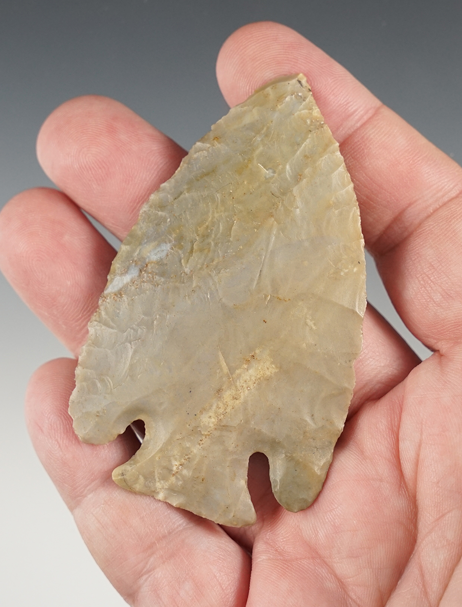 3" Lost Lake with nice Flaking. Restoration to one ear and one shoulder - Midwestern U.S.