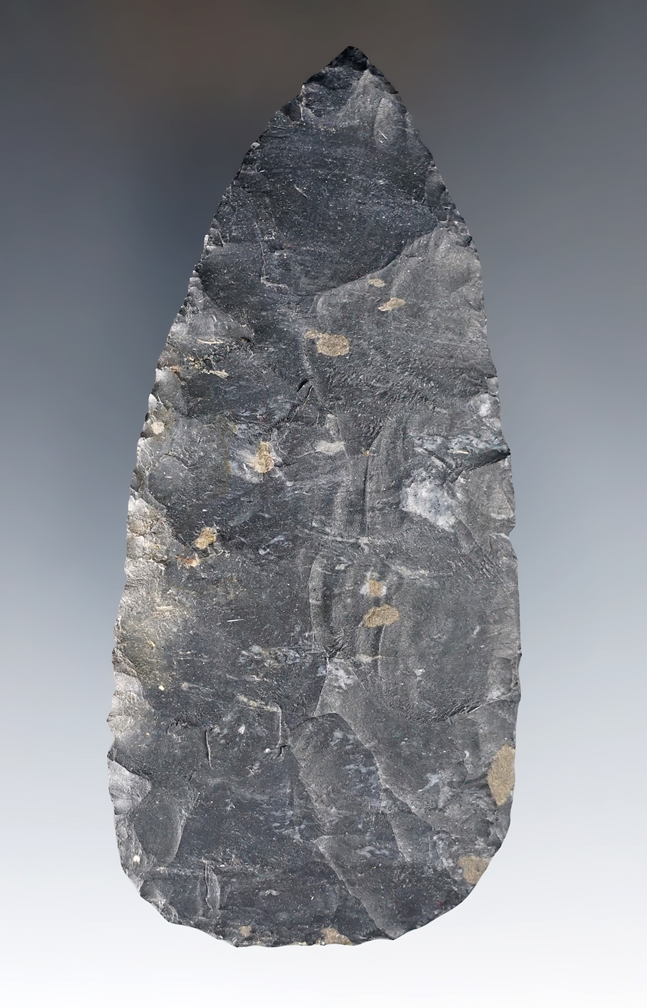 4 3/16" Cache blade made from Coshocton Flint. 