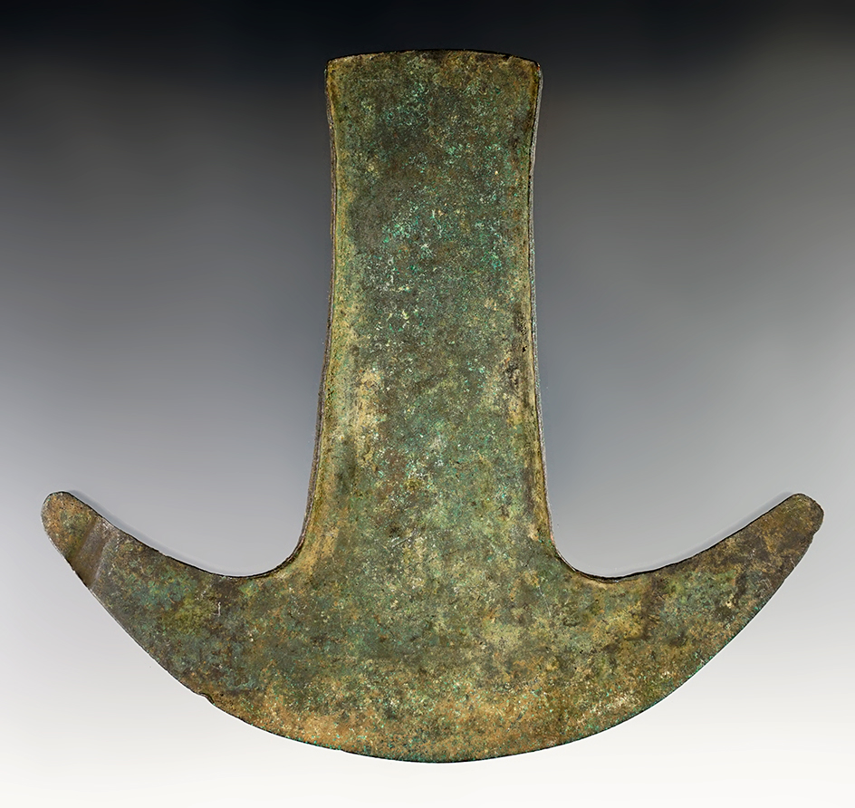 5 1/16" heavily patinated Pre-Columbian copper Tumi in very nice condition.