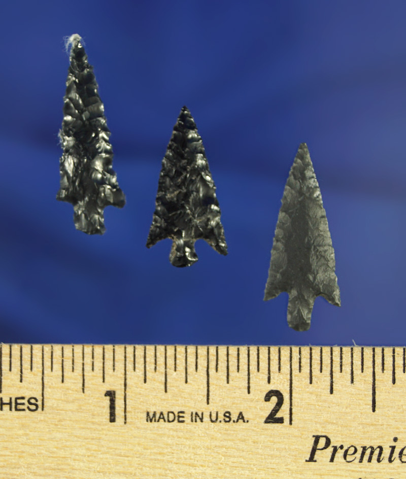 Set of three beautiful Rose Springs points found near Fort Rock Oregon. Largest is 1 1/8".