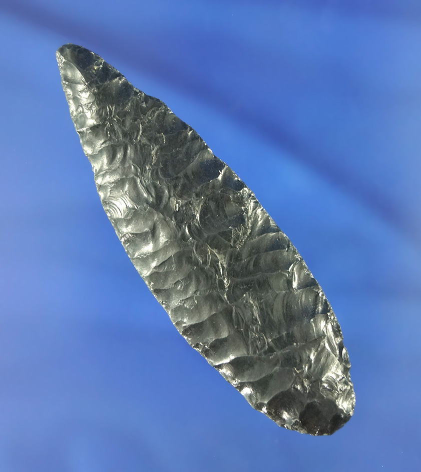 3" Cascade with exceptional flaking in excellent condition found in Oregon.