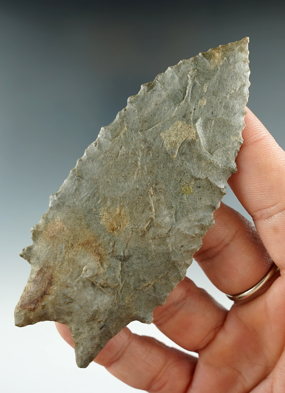 Nice style on this 3 7/8" Kirk found in Lincoln Co., Kentucky. Davis COA G-10.