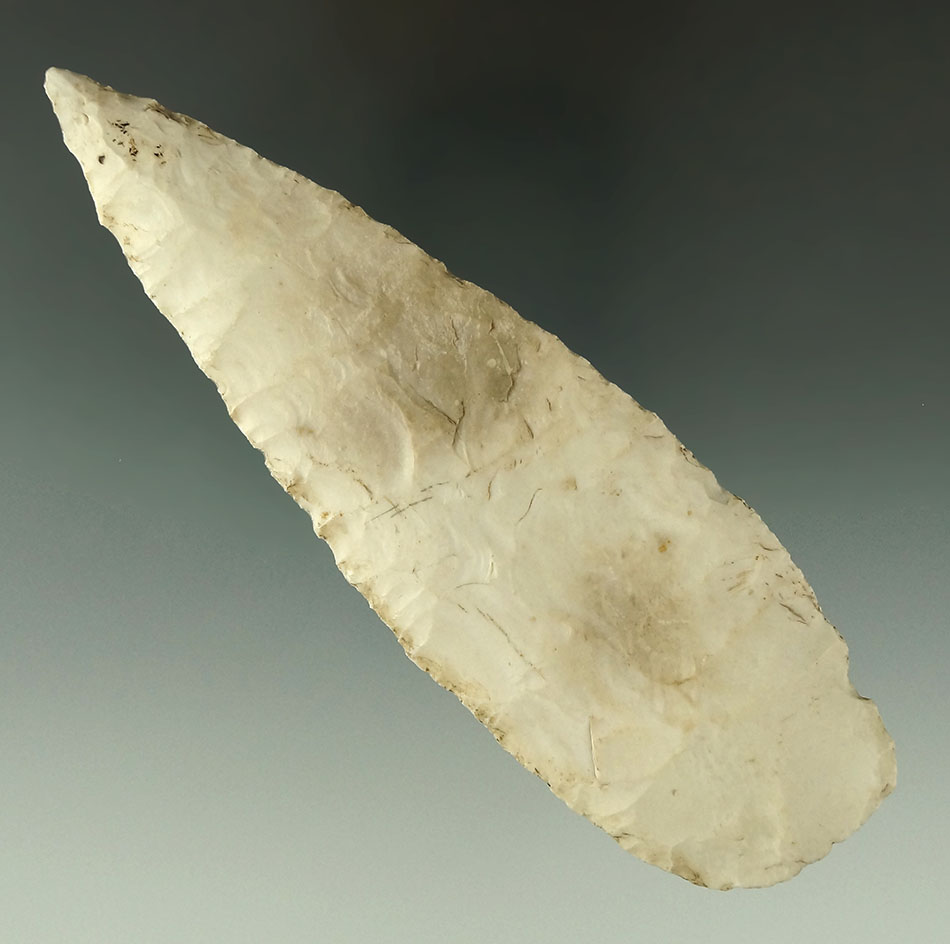 Very nice craftsmanship on this 5 5/16" Burlington chert Blade  found in Cooper Co., Missouri.