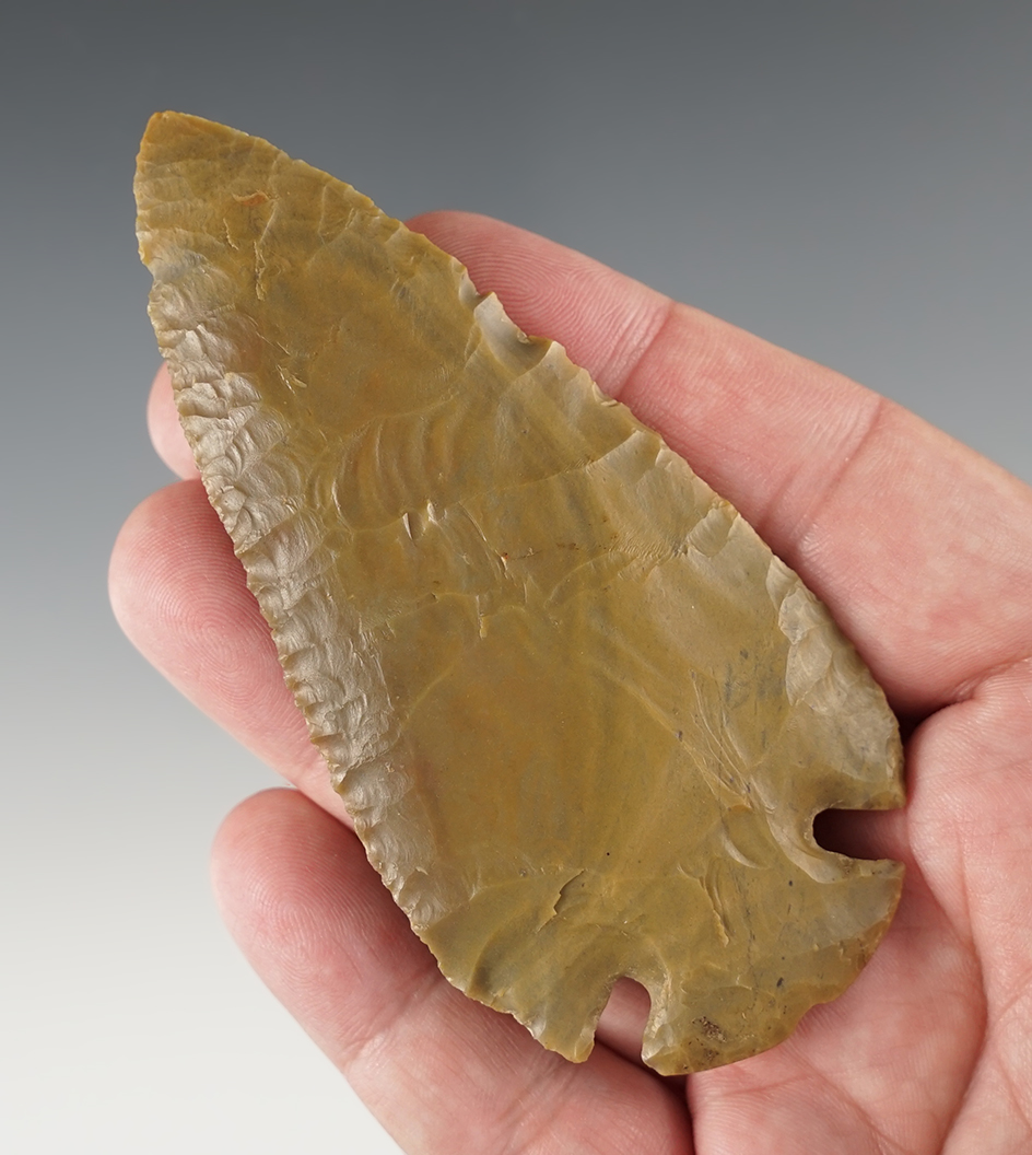 4 1/16" Classic style Dovetail found in Butler Co., Kentucky. Beautifully patinated Hornstone.