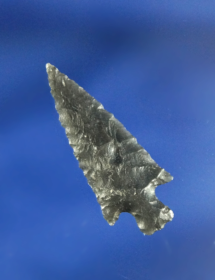 1 1/8" Obsidian Rose Springs with excellent flaking and style found in Oregon.