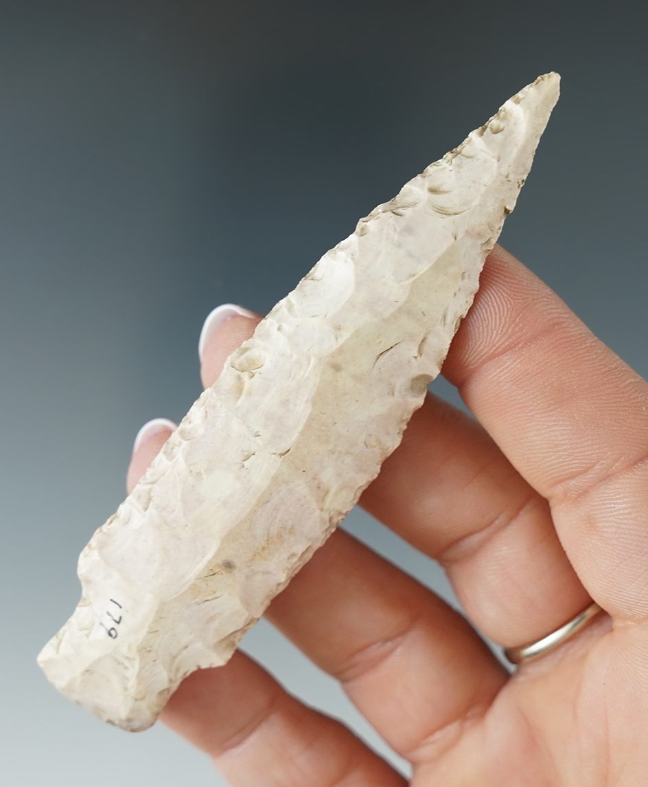 3 3/4" nicely styled Etley point found in Pettis Co., Missouri.