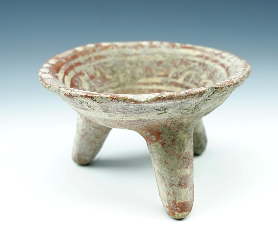 5 5/8" wide Pre-Columbian tri-leg bowl found in Mesoamerica.