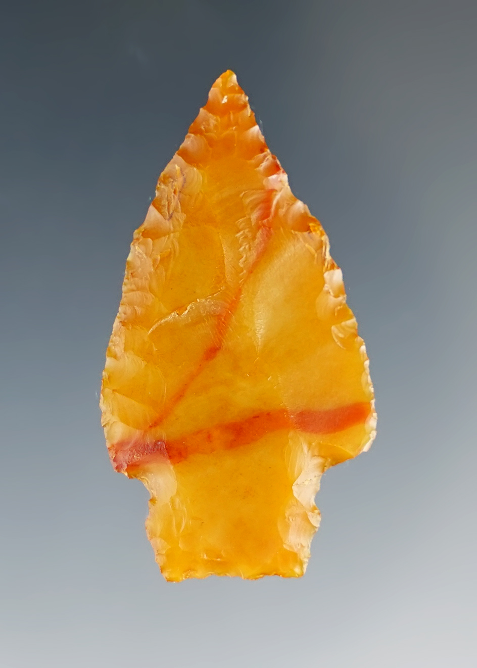 1 5/8" Gatecliff made from Agate. Found near the Columbia River. Comes with a Bennett COA.