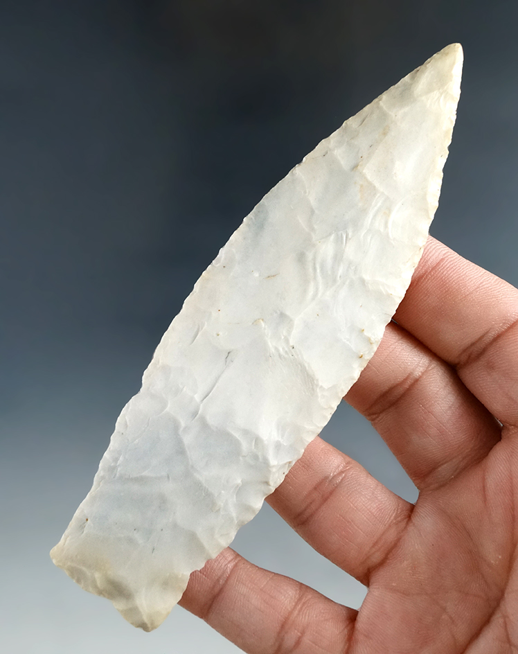 Nicely crafted 3 11/16" Sedalia - quality Burlington chert found in St. Louis Co., Missouri.