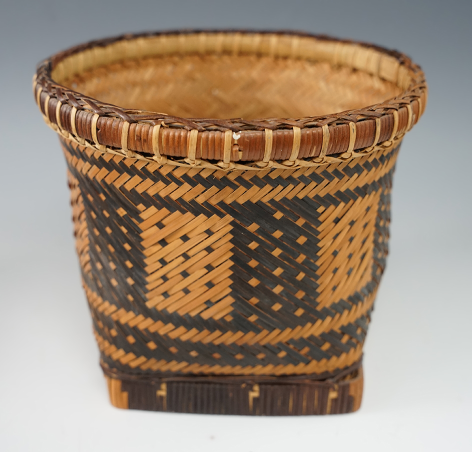 5" tall nicely crafted basket made in the Finger Lakes region of New York.