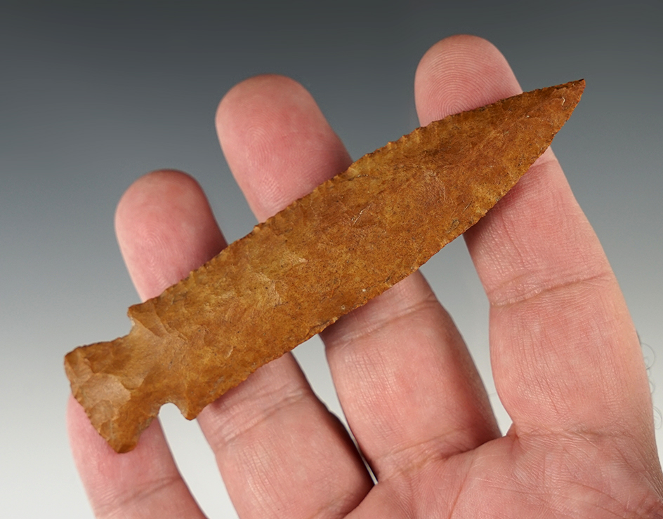 Exceptional 4 1/16" Bakers Creek found in Kentucky. Outstanding flaking.