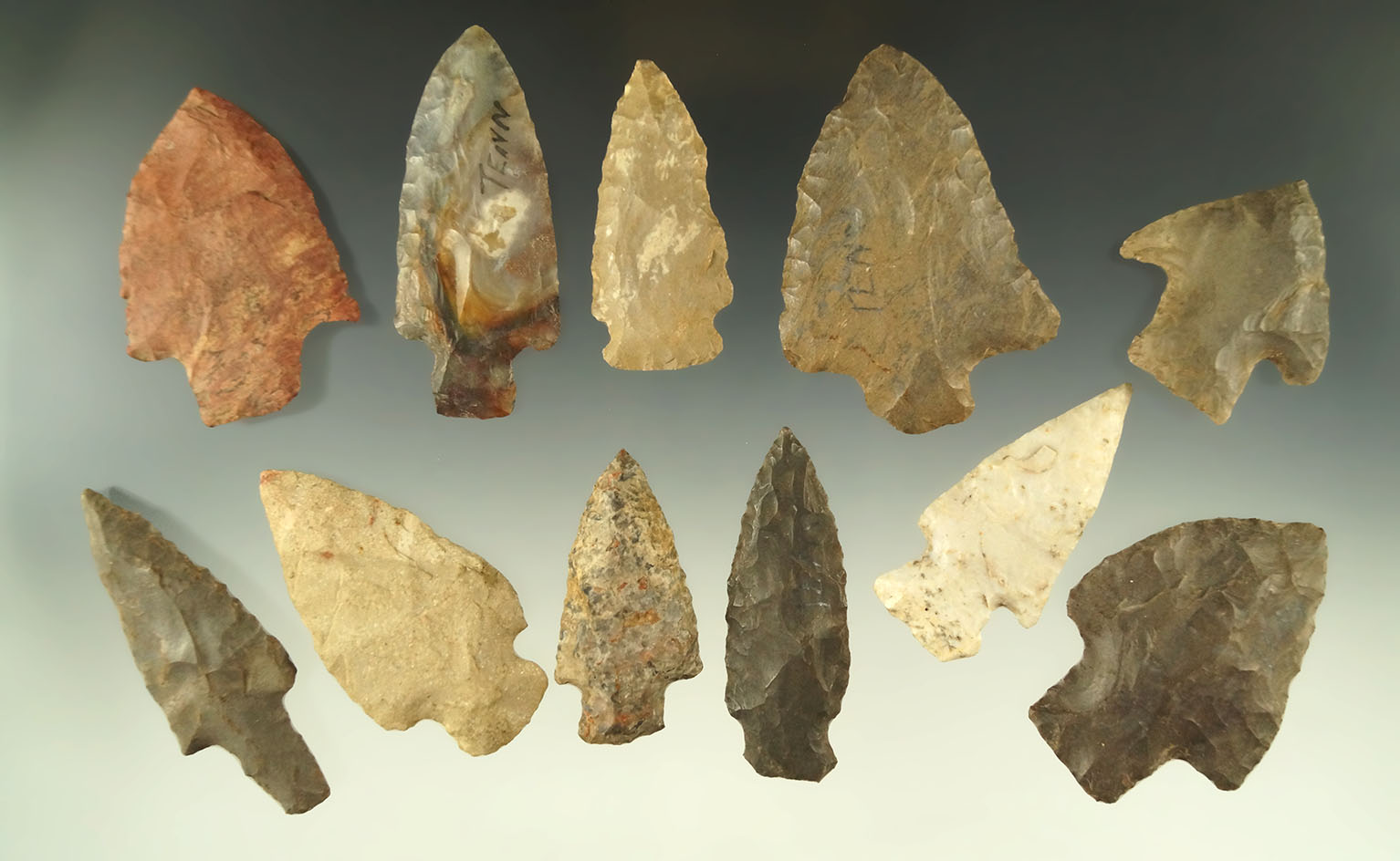 Set of 11 assorted Midwestern arrowheads, largest is 2 1/2".