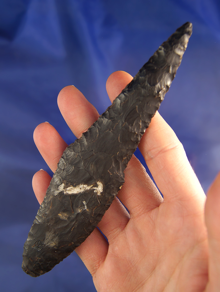 Large and Nice! 5 15/16" nicely patinated Knife with excellent flaking found in Oregon.