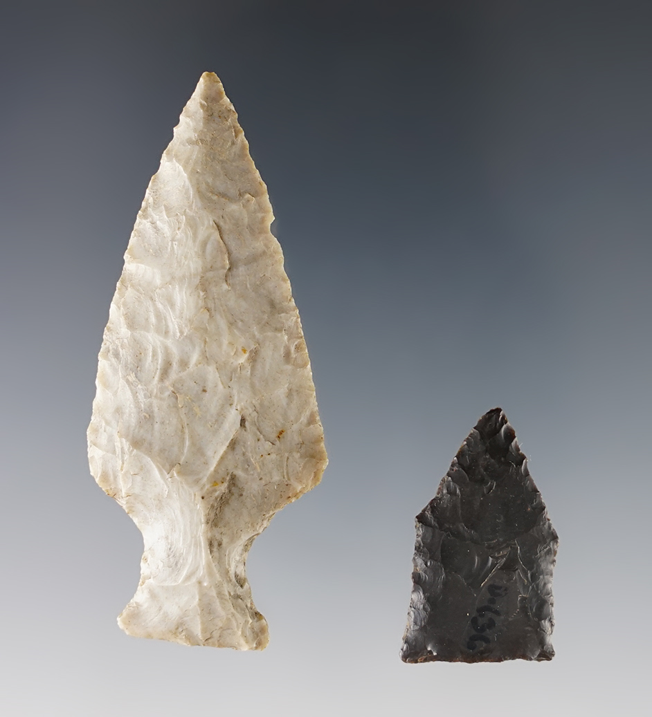 Pair of nice Ohio points including a Jacks Reef Pentagonal and a well made Ashtabula.