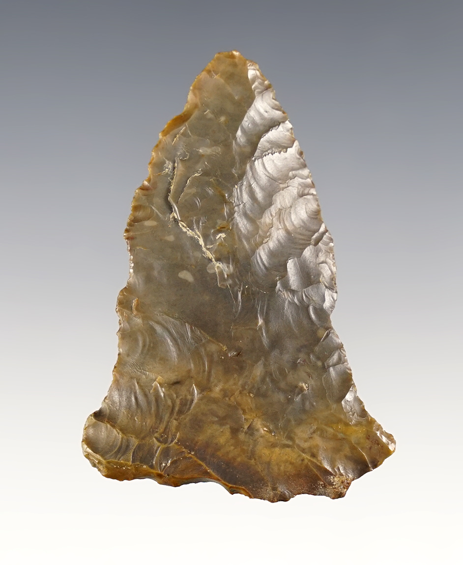 2 3/8" Thin & finely made Ft. Ancient Blade found in Southern Ohio. Pipe Creek Flint.