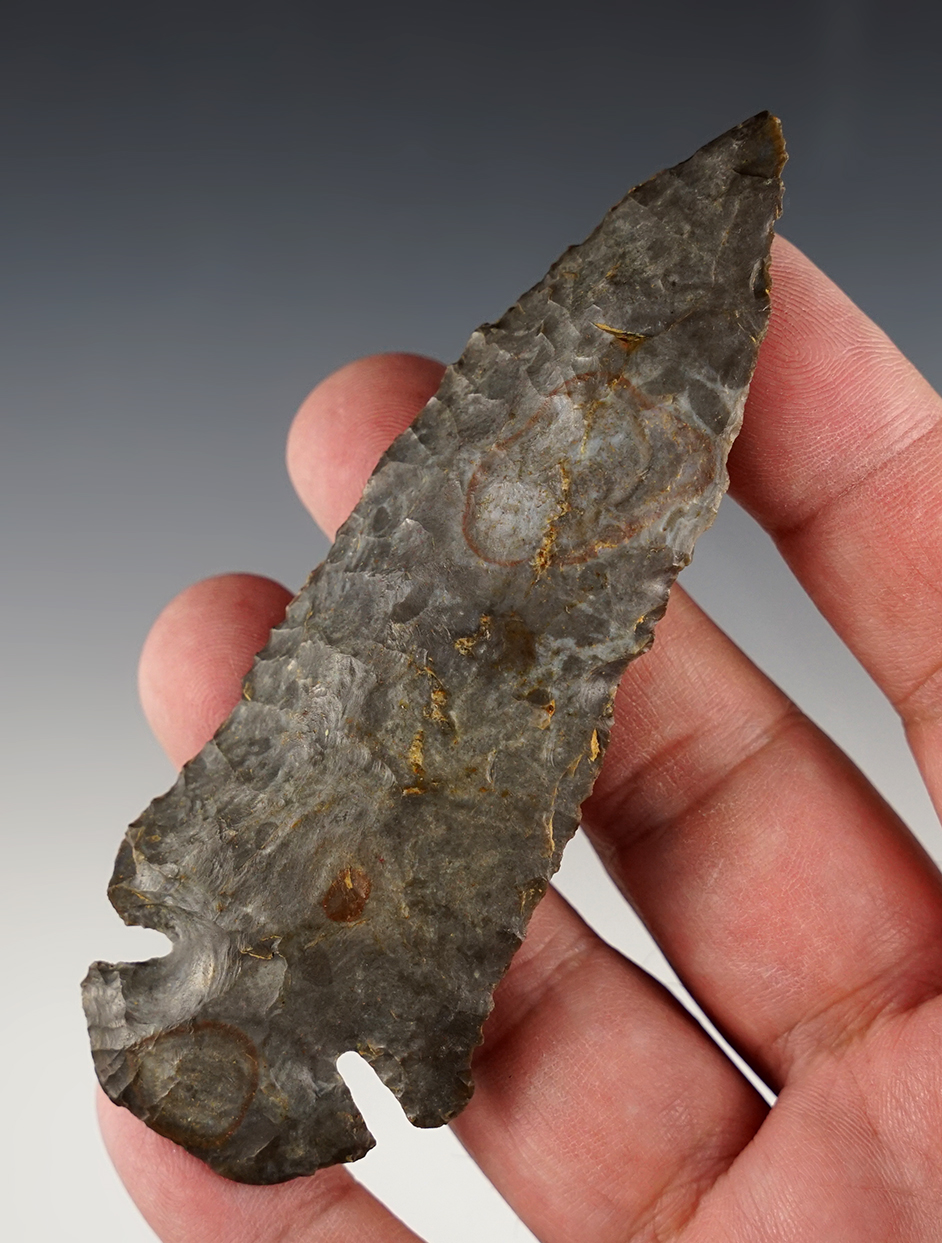 4 1/16" Classic Style Dovetail - Upper Mercer Flint. Found in Ohio. Minor lateral impact fracture.