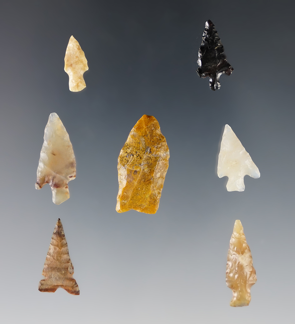 Set of 7 well made Points found close to the Columbia River. Ex. Wilke Museum. Largest is 15/16".