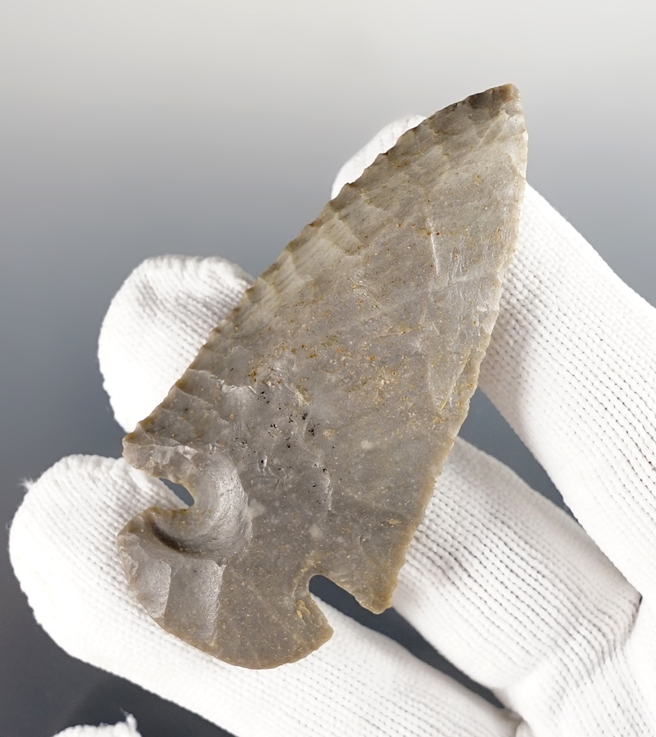 Nicely styled 2 13/16" beveled Dovetail that is well made. Found in the Ohio/Kentucky area.