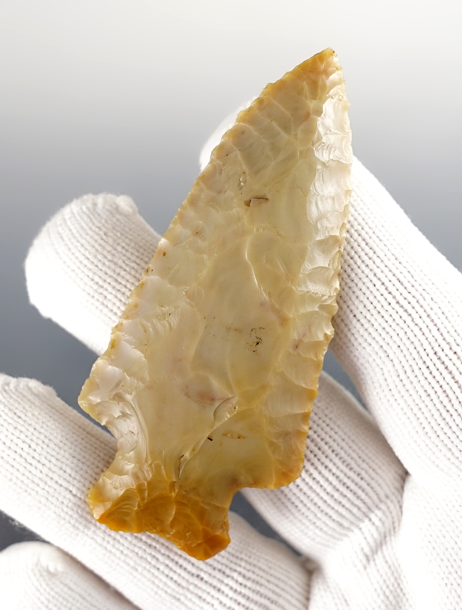 Superb! 2 3/4" "Jewel Grade" Flint Ridge Ohio Heavy Duty that is cream and gold in color. 