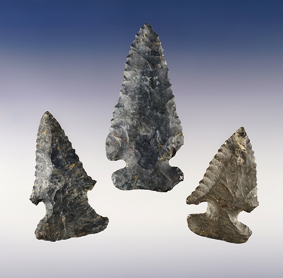 Set of 3 Ohio Archaic Thebes in nice condition. Made from Coshocton Flint. The largest is 3 1/4".