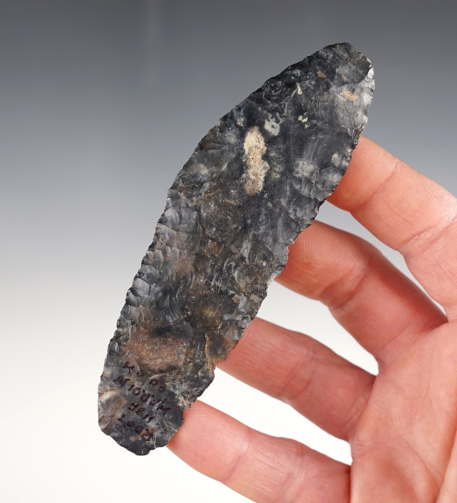 Nice 4 1/4" Paleo Knife found in Hardin Co., Ohio. Made from Coshocton Flint. Ex. Root, #118F.