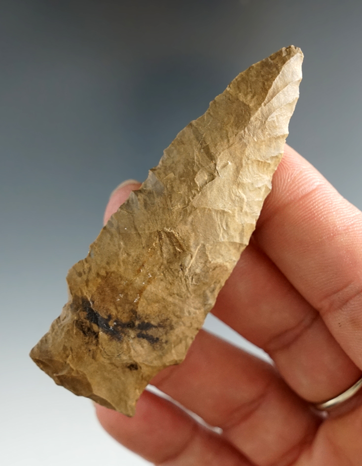 2 7/8" Elk River made from Dover Chert, found in Kentucky. Comes with a Bennett COA.